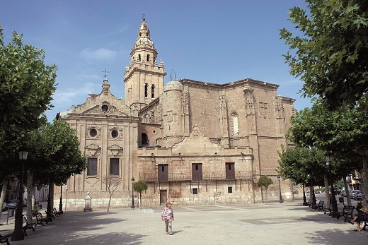Iglesia de Los Santos Juanes en Nava del Rey