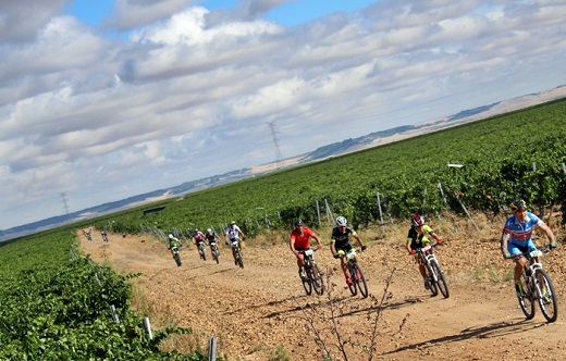 Medina del Campo celebra la IV marcha MTB Gran Premio Menade 