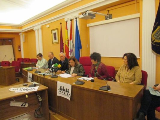 La Comisión de Voluntariado de Medina del Campo presentó la renovación de su “Guía del Voluntariado”