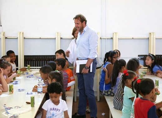 Abiertos los comedores escolares. El programa garantiza al menos una comida a los pequeños 