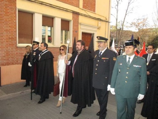 La alcaldesa, Teresa López, en la presidencia de la procesión.
