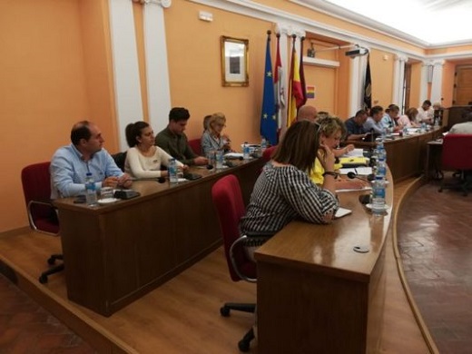 El Partido Popular abandona el Pleno del Estado del Municipio por no poder poner un Power Point 