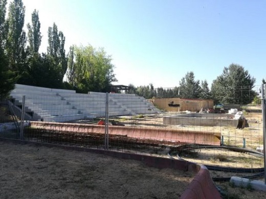 Nuevo auditorio en construcción en el parque Villa de las Ferias de Medina del Campo