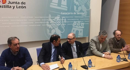 El consejero de Sanidad y responsables médicos presentan las alianzas