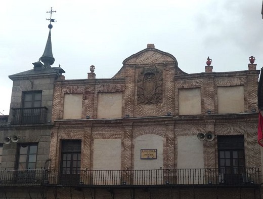 Fachada de la Casa el Cabildo o de los Arcos de Medina del Campo