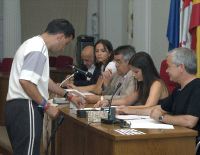 Un joven en el concurso de cortes del año pasado. / FRAN JIMÉNEZ