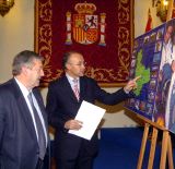 Ruiz Medrano y Recio presentan el concurso Jóvenes Viajeros.