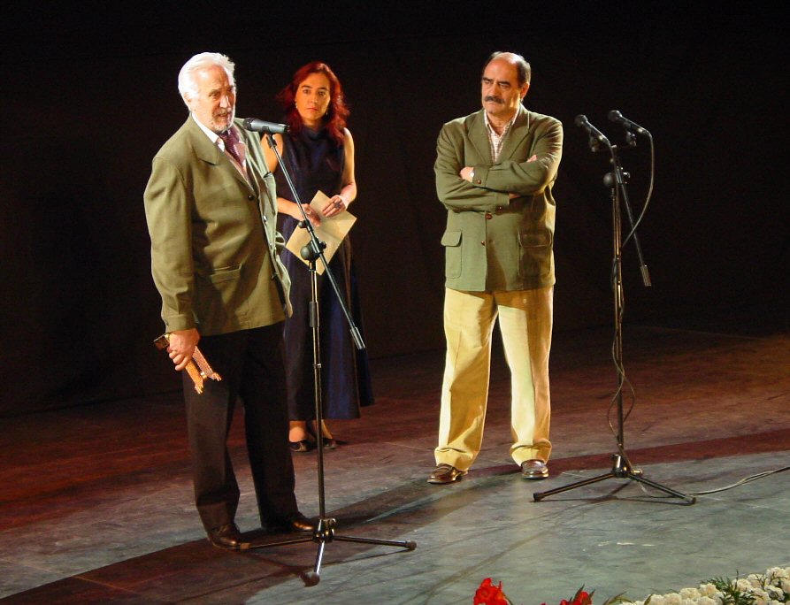 Federico Luppi recibiendo el  Roel de Honor