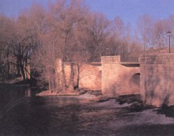 Vista del río Duero a su paso por San Esteban de Gormaz, en la provincia de Soria