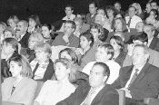 Público que asistió ayer a la inauguración oficial del curso en la UNED. 