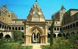  Claustro y templete del claustro 