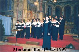 Marzo de 1999 ofrece un concierto en la ciudad francesa de Montmorillón Fotografía ampliable