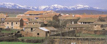 Vista de Santiago de Millas, León, uno de los principales centros de la antigua arriería de la Maragatería.