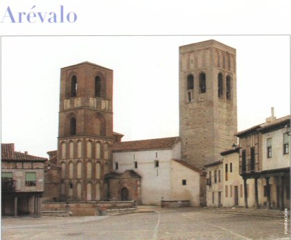 Exterior de la iglesia de San Martín en Arévalo (Ávila)