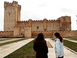 La artillera que guardaba el castillo de la Mota provoc el incendio de Medina del Campo. Ivn Lozano 