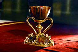 El Santo Cliz, copa con la que celebr la ltima Cena Jesucristo 
