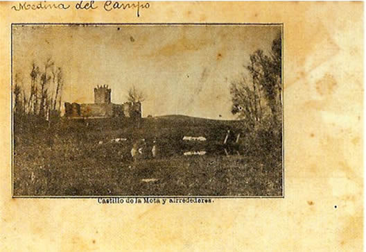 El Chopal con el castillo de la Mota al fondo. Honorio Román. 1902
