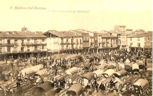 La Plaza Mayor en el día de mercado. Honorio Román, 1903-1904