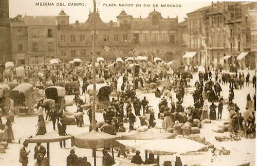 La Plaza Mayor en día de mercado. 1912