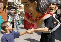 Cabezudos, durante las pasadas fiestas de San Antolín. / F. JIMÉNEZ 