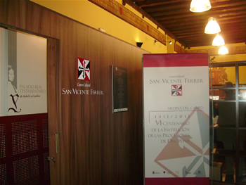 Momento de la inauguración del Centro de Documentación San Vicente Ferrer en el Palacio Real Testamentario de Medina del Campo