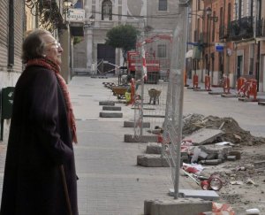 Obras en la Calle Alfonso Quintanilla. :: F. J.