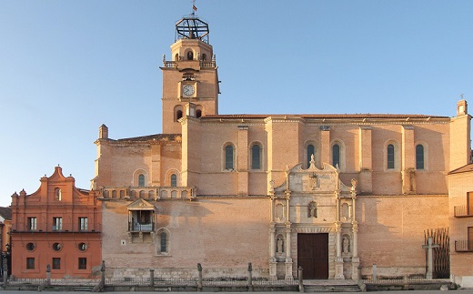 Iglesia Colegiata de San Antolín de Medina del Campo