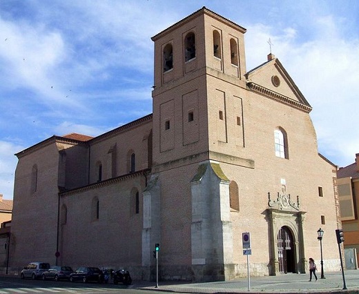 Parroquia de Santiago de Medina del Campo, antiguo colegio de Jesuitas.