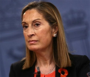 La ministra de Fomento, Ana Pastor.
