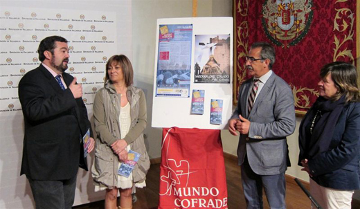 Presentación de la tercera edición de Mundo Cofrade, ayer en la sede de la Diputación provincial.