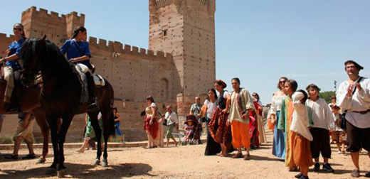 Representación VI Feria Renacentista en el Castillo de la Mota de Medina del Campo