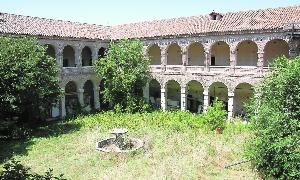 Vista del inmueble desde el patio interior. / F. JIMÉNEZ