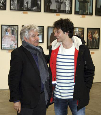Emiliano Allende y Javier Pereira quien apuesta por "buscar nuevas vías" para distribuir películas.