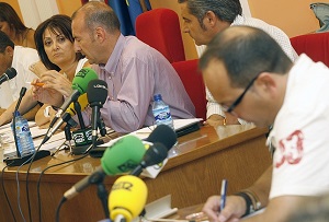Imagen de archivo de un Pleno de Medina del Campo, con la alcaldesa, Teresa López, al fondo.