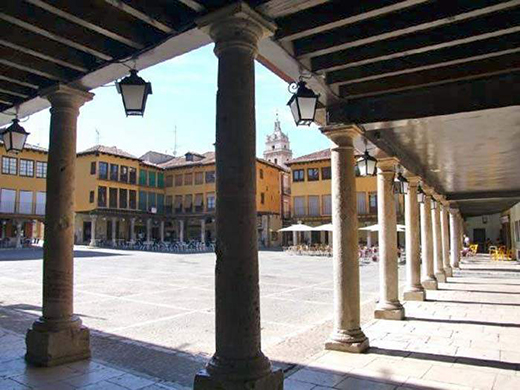 Tordesillas Plaza Mayor de la localidad vallisoletana. (Diputación de Valladolid)