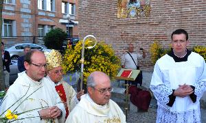 Ricardo Blázquez, durante la ceremonia en la iglesia de los Padres Carmelitas. FRAN JIMÉNEZ