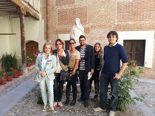 Periodistas lisboetas visitando el convento de San José (MM.CC.DD) de Medina del Campo