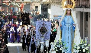 Paso de la Virgen de la Alegría, de Medina del Campo. (Foto in "El Norte de Castilla")