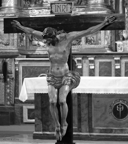 Cristo Crucificado. Misma imagen de cuerpo entero. Cristo Crucificado, de la escuela de Alonso Berruguete, segunda mitad del siglo XVI

