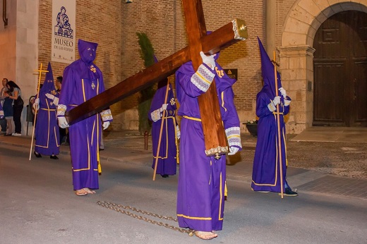 Cruz Penitencial - Taller de Mendo AÑO: 1961. 