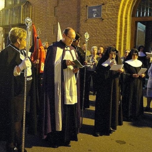 Procesion del Rosario de La Soledad y Esperanza. / Fran Jiménez