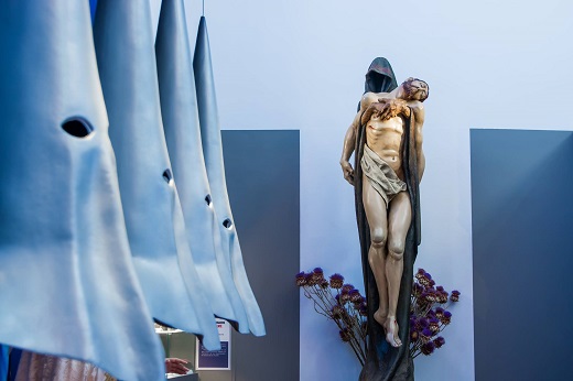 Cristo en Brazos de la Muerte. Ricardo Flecha Barrio. AÑO: 2011