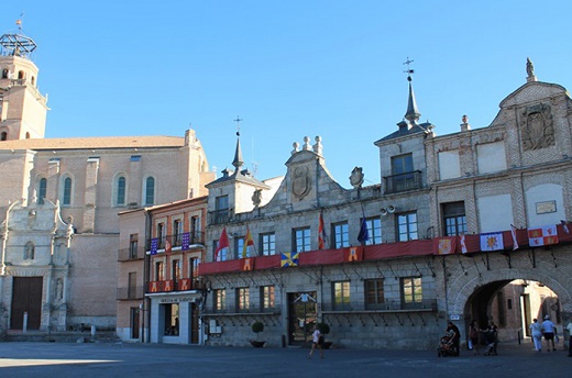 Fachada del Ayuntamiento de Medina del Campo