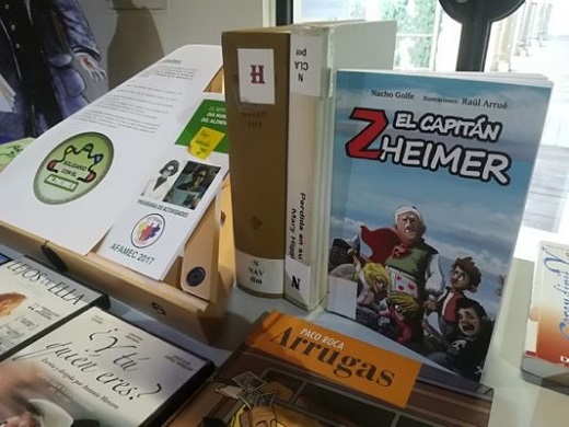 La Biblioteca Municipal se une a la Lucha contra el Alzheimer acogiendo la presentación del libro “El Capitán Zheimer”