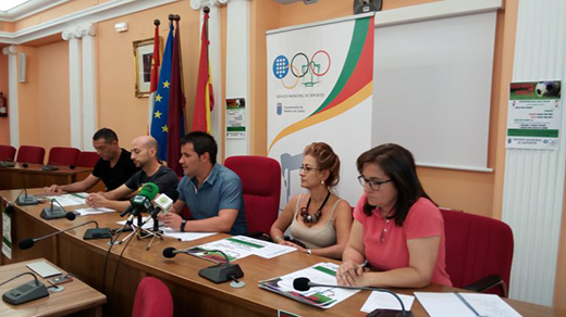 Responsables de Deportes presentan las Escuelas Deportivas Municipales / Cadena SER