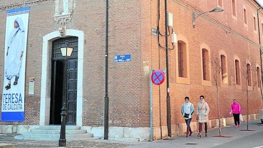 Imagen del espacio que podría ocupar la futura hospedería en el actual convento de los Padres Carmelitas Descalzos de Medina / Fran Jiménez