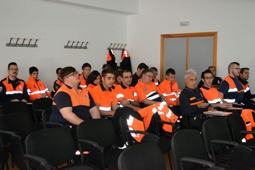 Voluntarios de Protección Civil asisten al curso de formación realizado en Medina del Campo / Cadena Ser