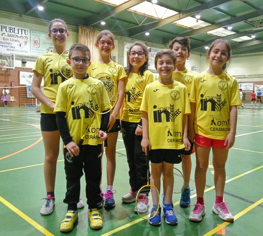 Componentes del Club Valonsadero Bádminton en Tudela de Duero