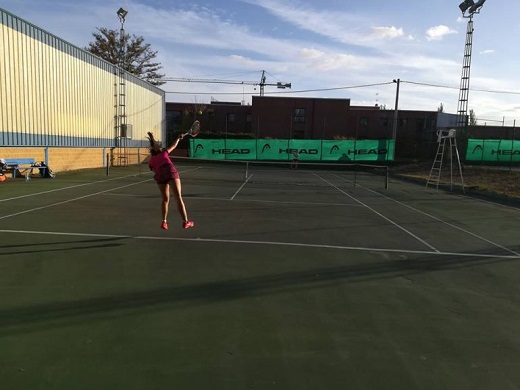 Los deportes de raqueta se promocionan a través de distintos cursos de verano / Cadena Ser