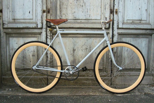 Bicicleta fixie vintage y retro